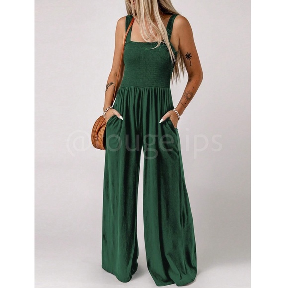 Green Jumpsuit Slant Pocket Wide Leg Shirred Bodice Straps, Square Neck